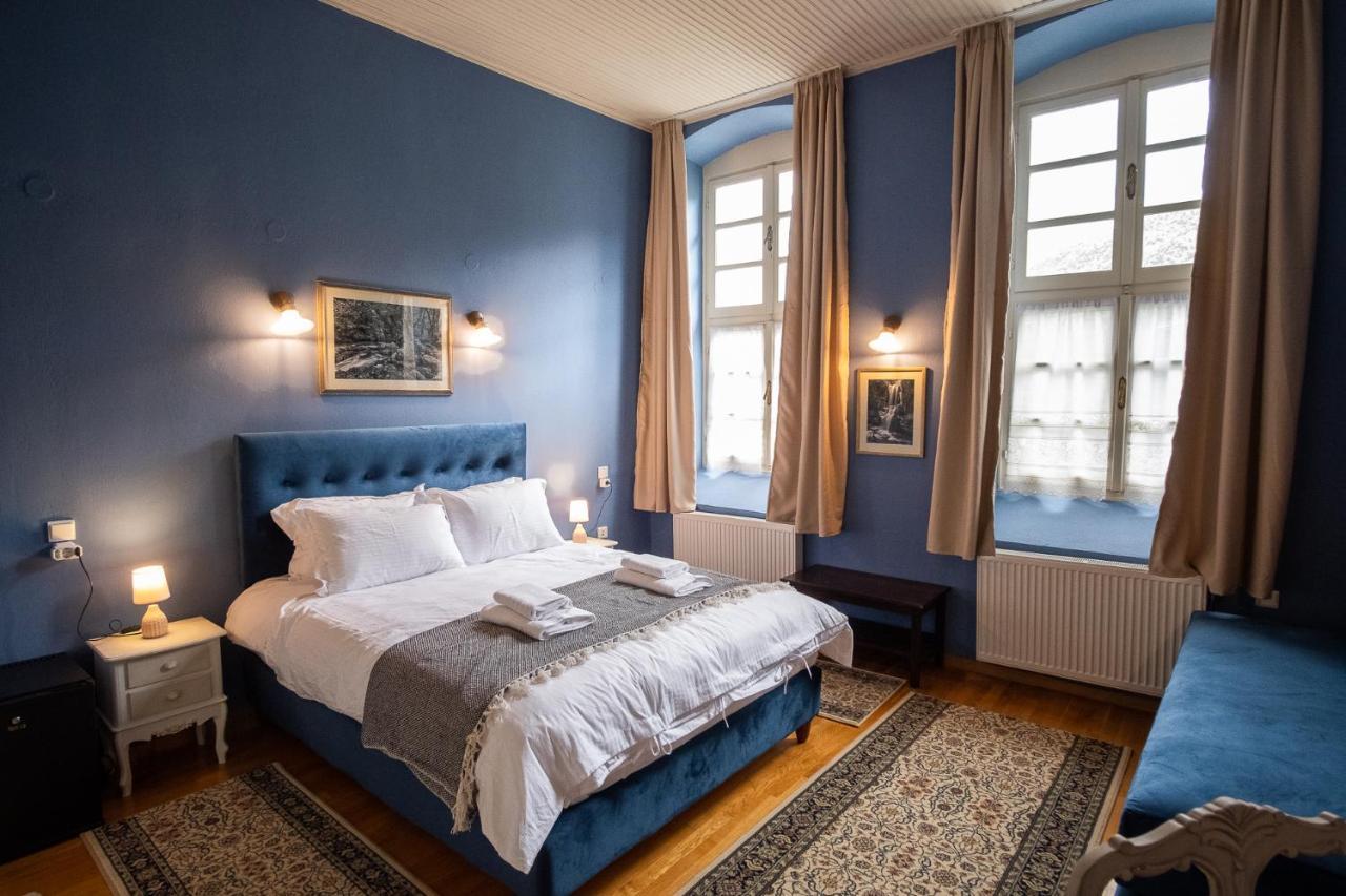 The Old School Boutique Hotel Sirako Dış mekan fotoğraf