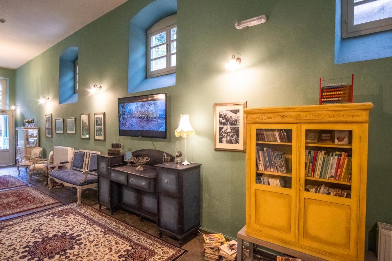 The Old School Boutique Hotel Sirako Dış mekan fotoğraf