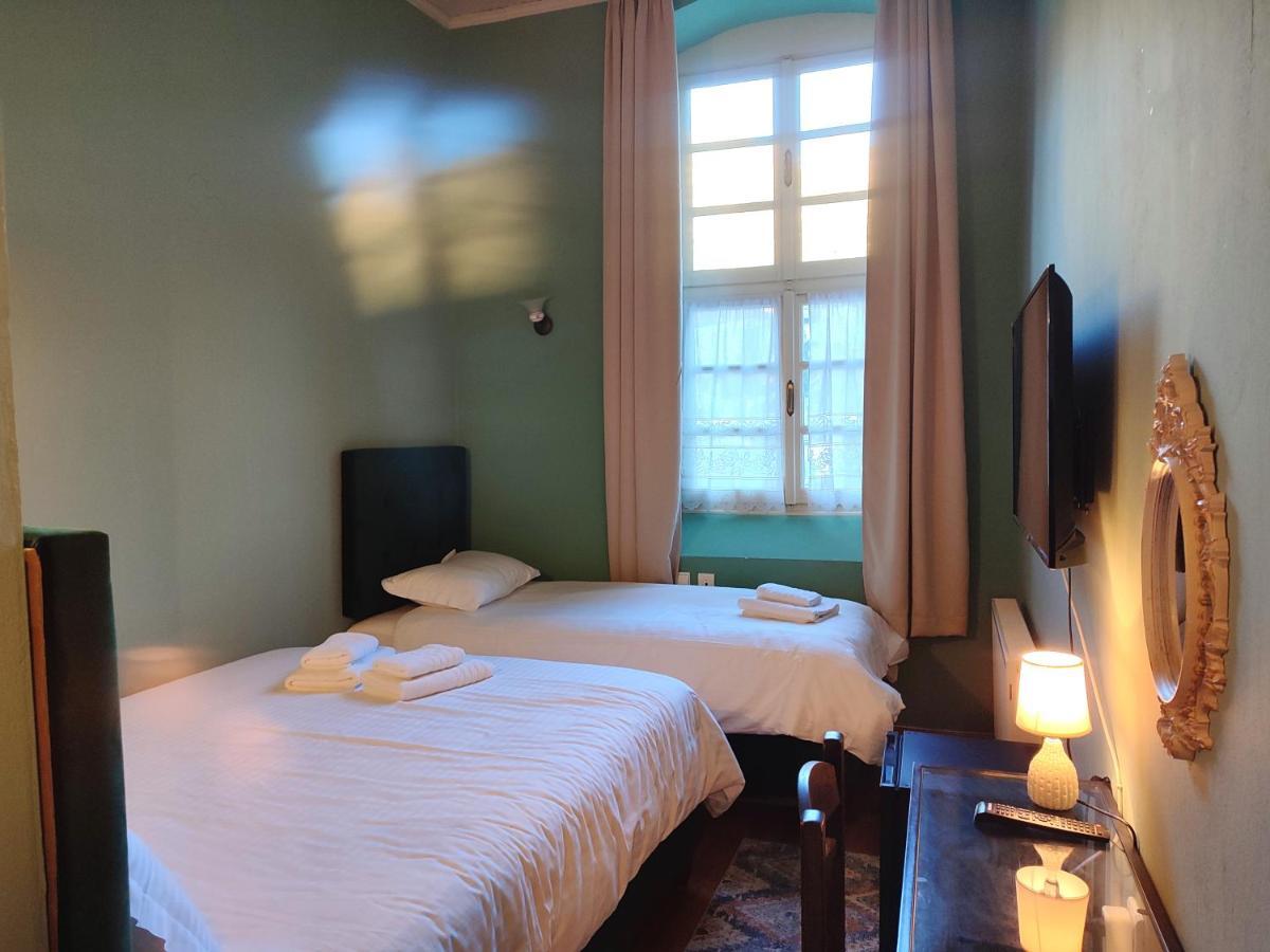 The Old School Boutique Hotel Sirako Dış mekan fotoğraf